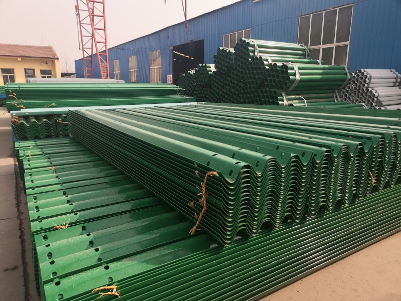 材質q235護欄多少錢一米_交通安全設施_安全/防護_產品_企騰網工廠優