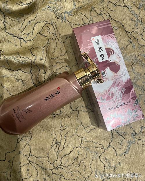 隨著對(duì)兒童洗護(hù)產(chǎn)品需求的日益增長(zhǎng),選擇合適的兒童去屑洗發(fā)水成了不